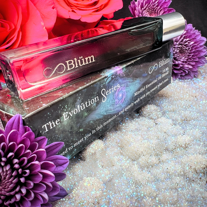 Elegant packaging for the Blüm scent journey, a synthetic-free and non-toxic fragrance for mindful intention setting